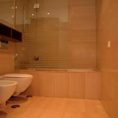 Luxury Laranjeiras Apartment Lisbon